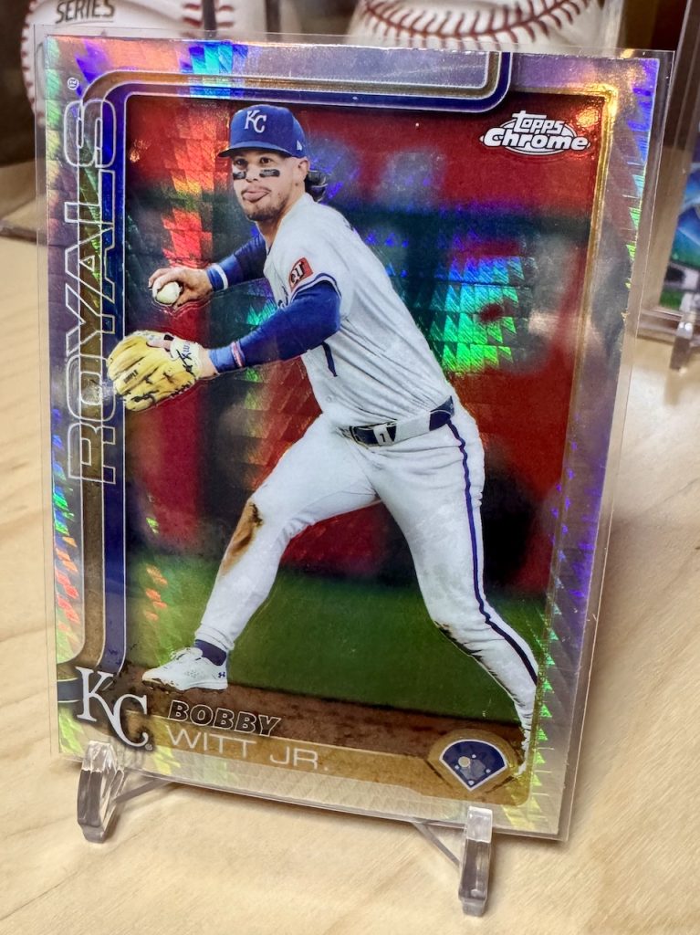 2025 Topps Chrome #93 Bobby Witt Jr. Geometric Refractor reflection