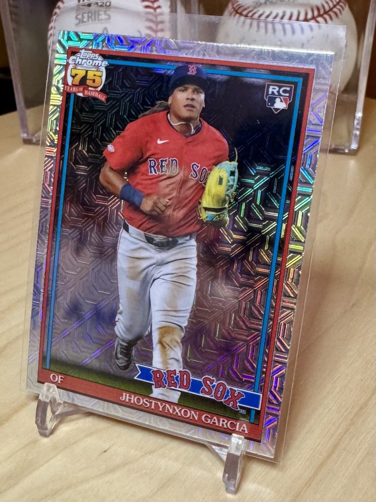 2026 Topps #91C-23 Jhostynxon Garcia Rookie Chrome Mojo parallel reflection